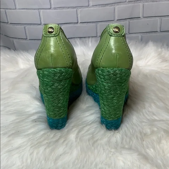 Calvin Klein Hallen Green Wedge Shoes Size 10 runs small 9.5 - Picture 3 of 5